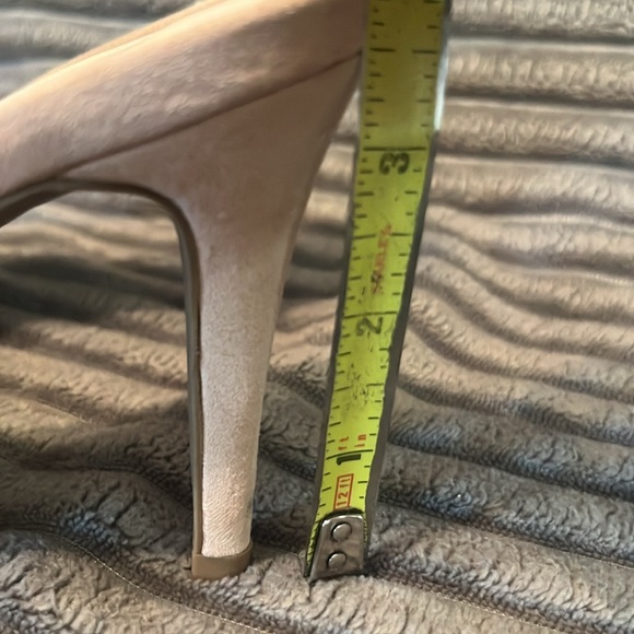 David’s Bridal slide on 3.5” rhinestone heels - Picture 3 of 3